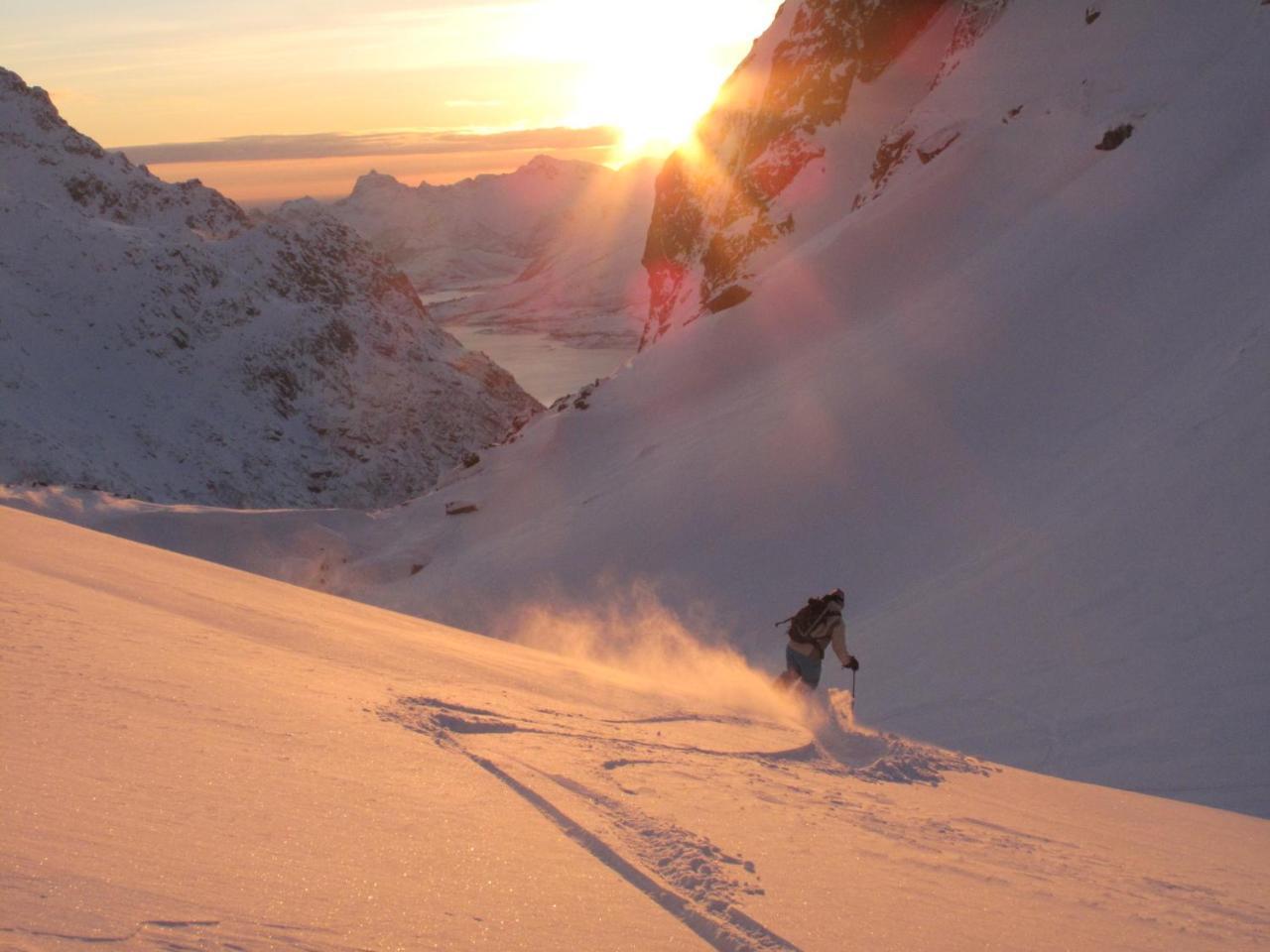 Gratangen Fjellhotell Exteriör bild