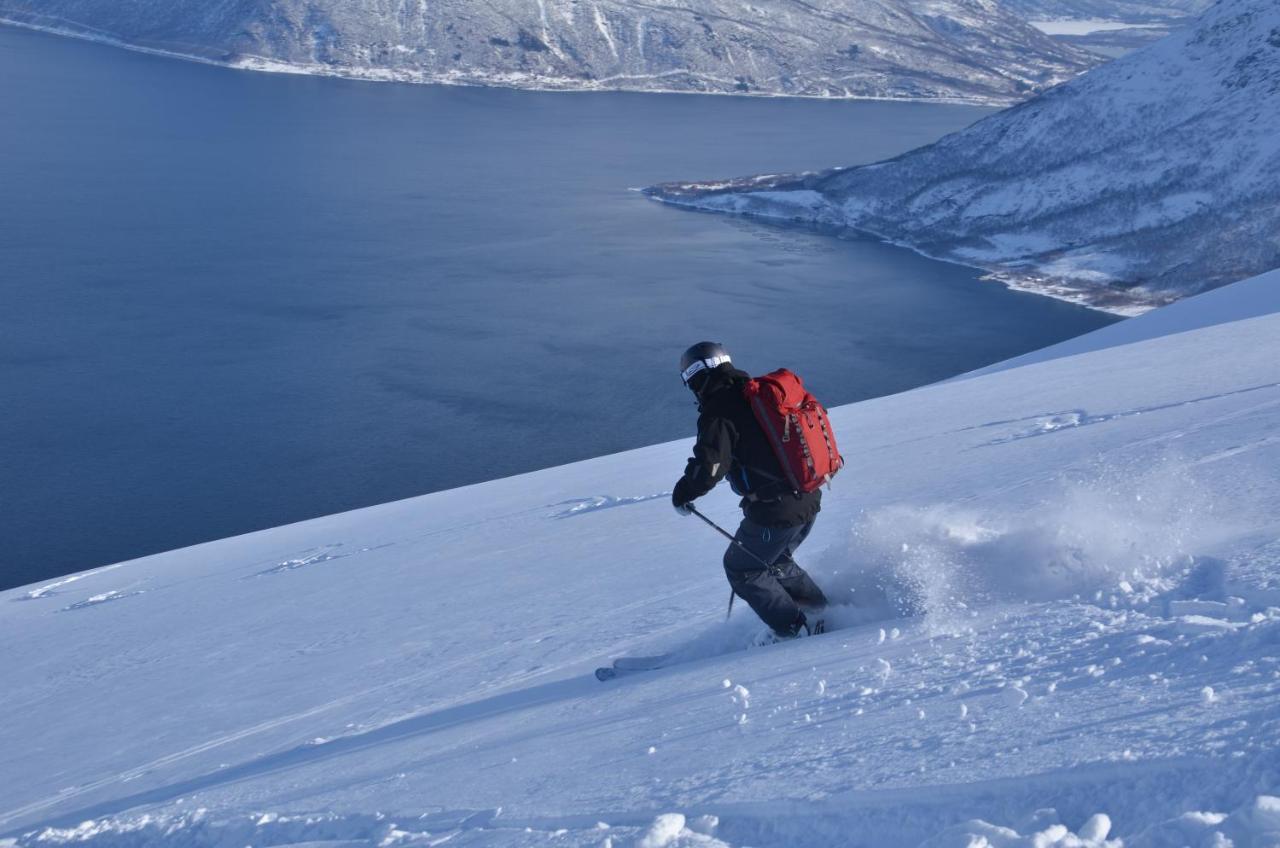 Gratangen Fjellhotell Exteriör bild